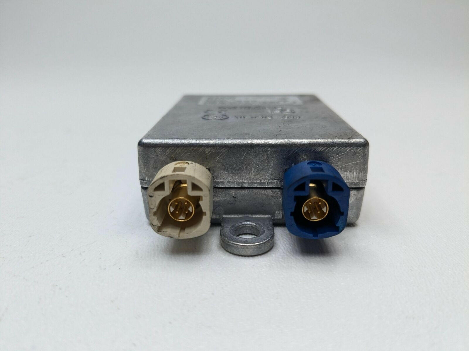 2007 - 2009 OEM BMW 328I AUX AUDIO USB COMPUTER CONTROL ADAPTER MODULE UNIT.